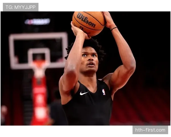 年轻球员状态持续攀升，助力球队强势重返巅峰