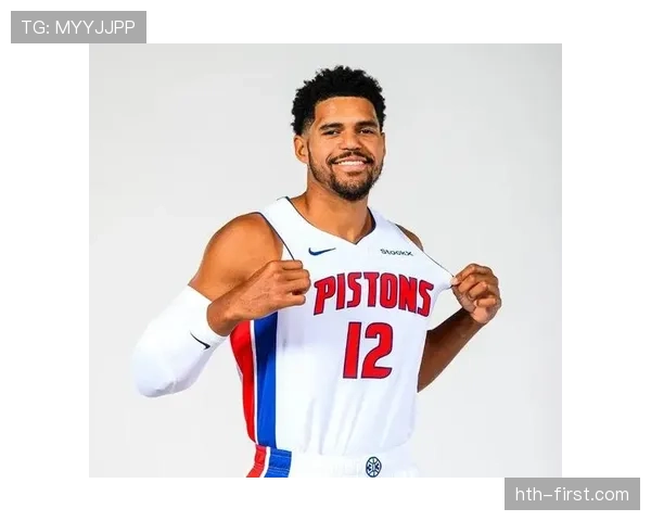 托拜厄斯·哈里斯挡拆制造错位提升得分效率明显拉开差距